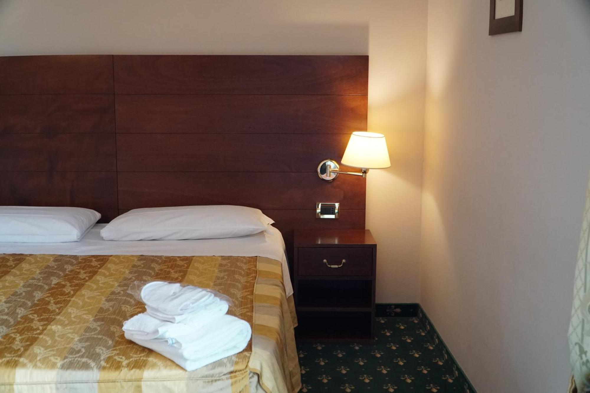 Hotel President Montecatini Terme Exterior photo